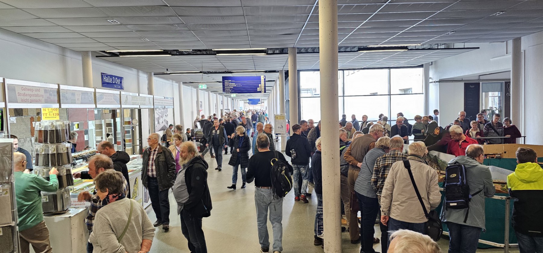 Impressionen vom 1. Ausstellungstag in Dresden
