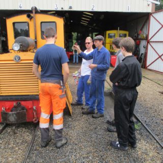 Die Nachwuchseisenbahner sind für den Betrieb der Museumsbahn zuständig